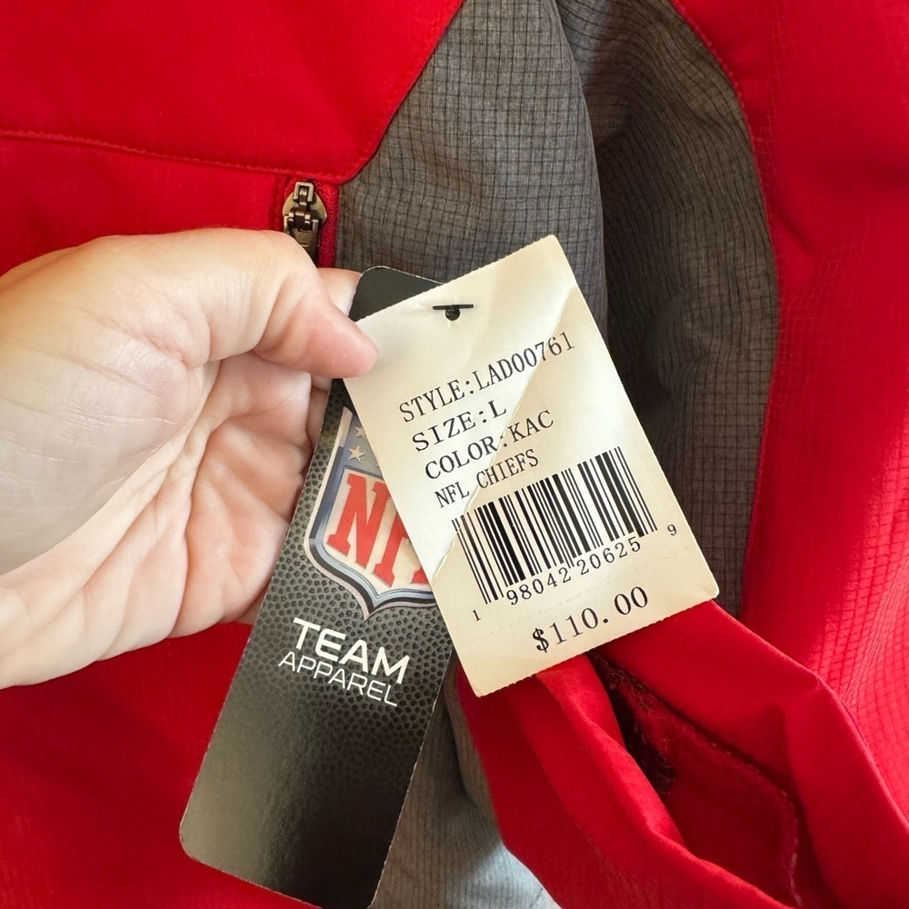 NWT! Men’s Kansas City Chiefs red full zip fleece lined jacket Size Large - Picture 3 of 5